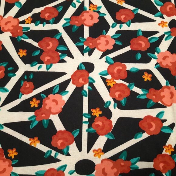 Lularoe Top Womens Small Red Irma Floral Tunic Stretch Short Sleeve New - Picture 6 of 11